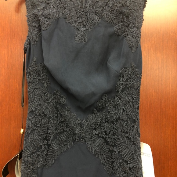 Stunning Tasashi navy gown - Picture 2 of 6